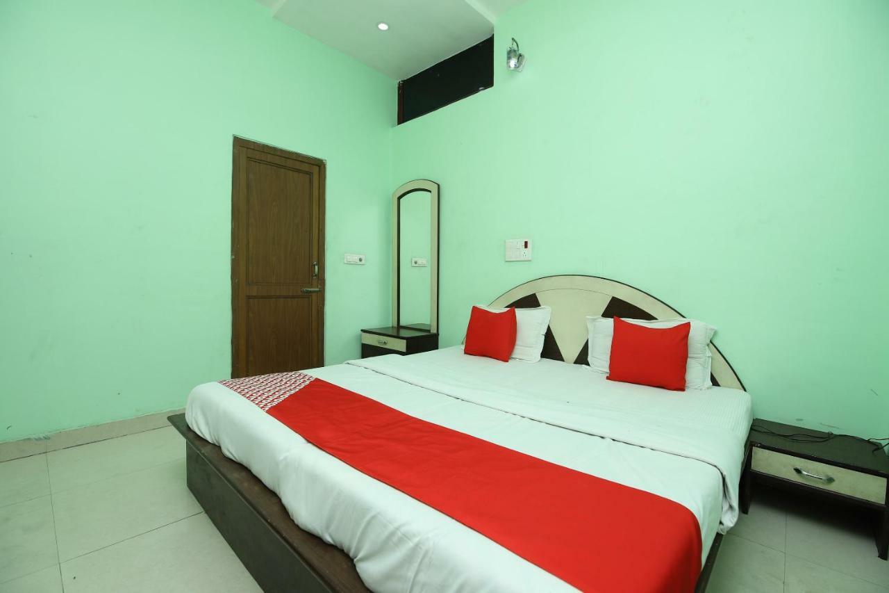 Hotel Deep Palace Jind Экстерьер фото